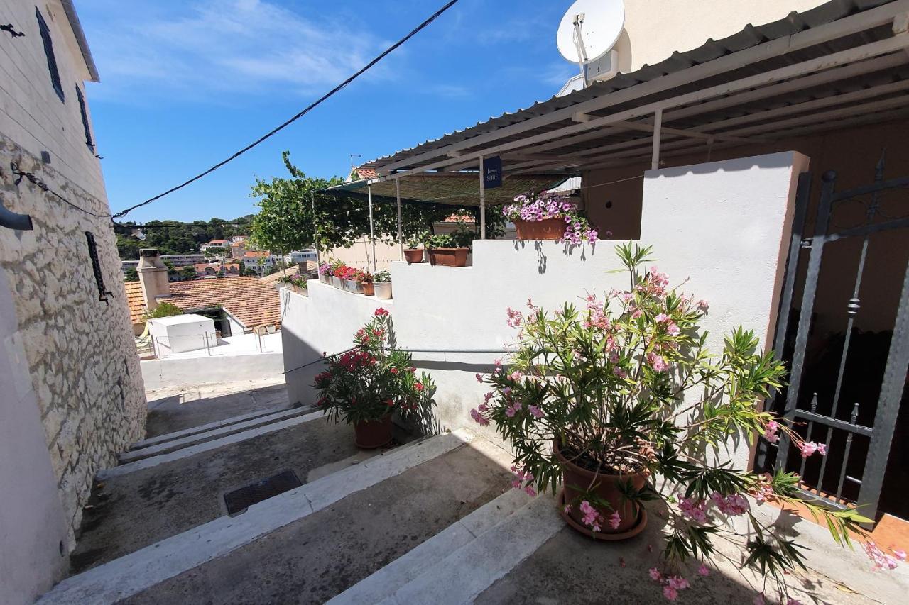 Hvar Island Tia Room المظهر الخارجي الصورة