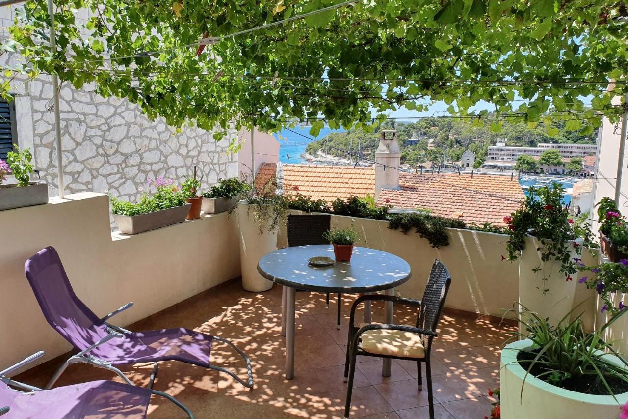Hvar Island Tia Room المظهر الخارجي الصورة